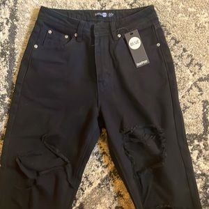 Women’s black high rise jean